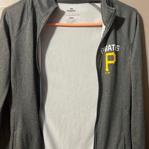Majestic Women’s Pirates Zip up size small lightweight jacket